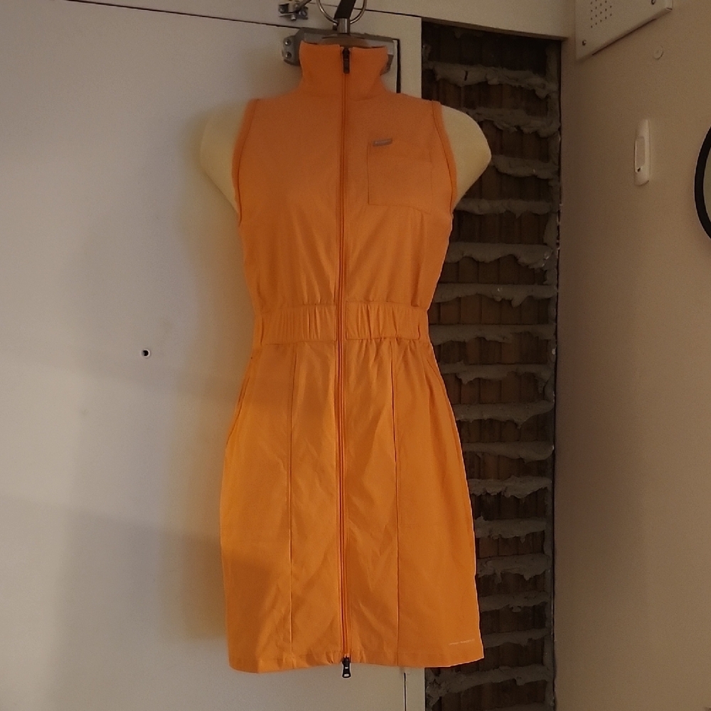 Columbia Sportswear Company Pastel Orange Zip Front Dress Size S Small